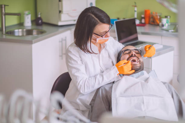 Best Emergency Dental Extractions in Harbor Isle, NY