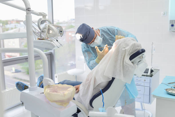 Best Broken or Cracked Tooth Emergency Dentist in Harbor Isle, NY